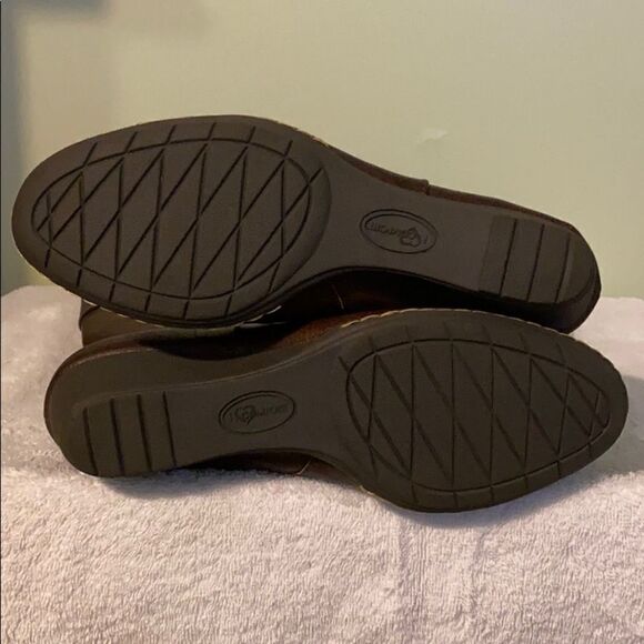 COMFORT Boots. NWOT   - Picture 4 of 6